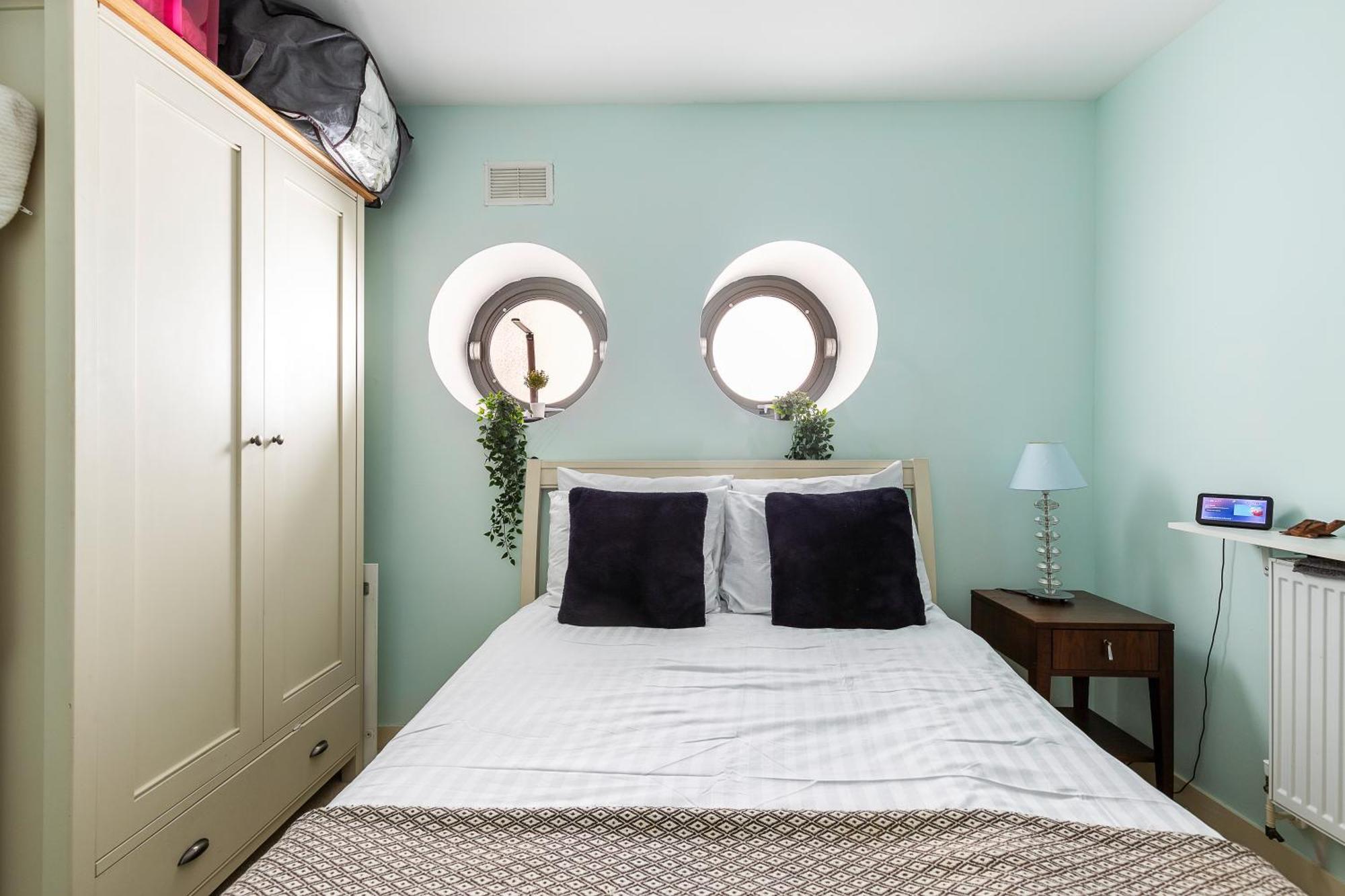 Heart Of Hideaway Apartment